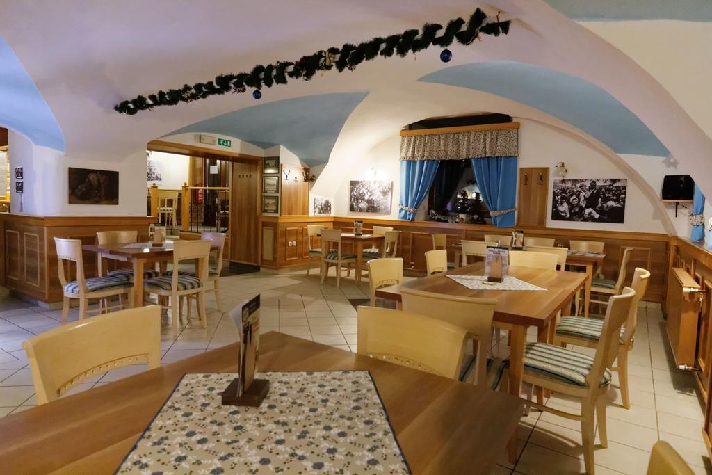 סלובנסקה ביסטריקה Guesthouse Veles מראה חיצוני תמונה